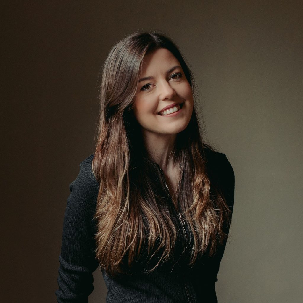 Caitlin Keam Headshot