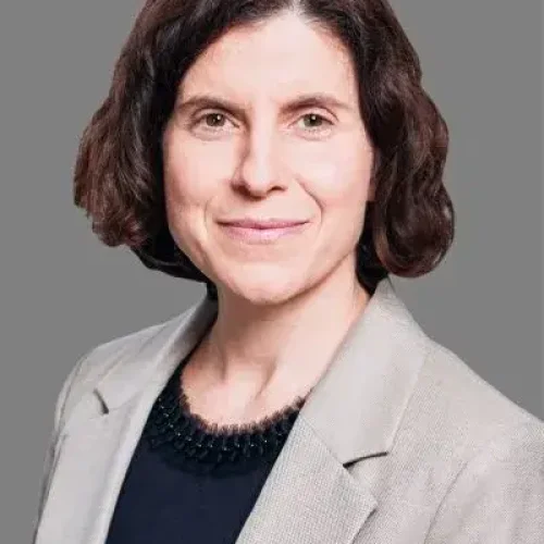 Coles Nikki portrait