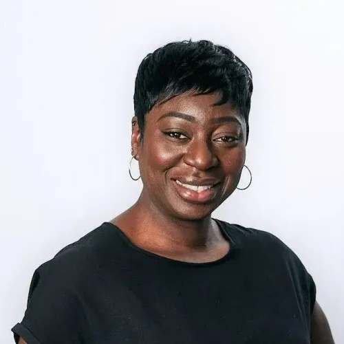 Nanette Akrofi