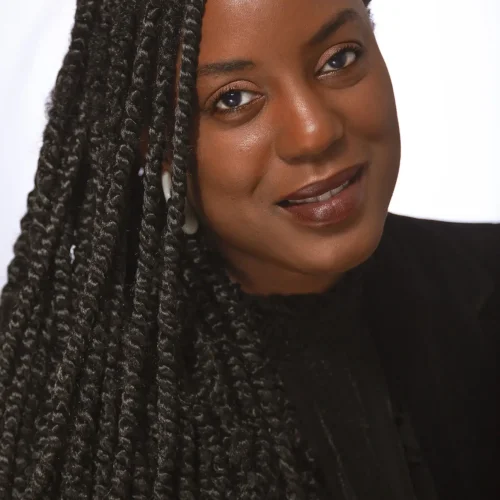 Yewande Akinola Headshot
